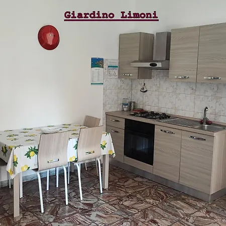 Il Giardino Dei Limoni Apartment Gaeta Exterior photo